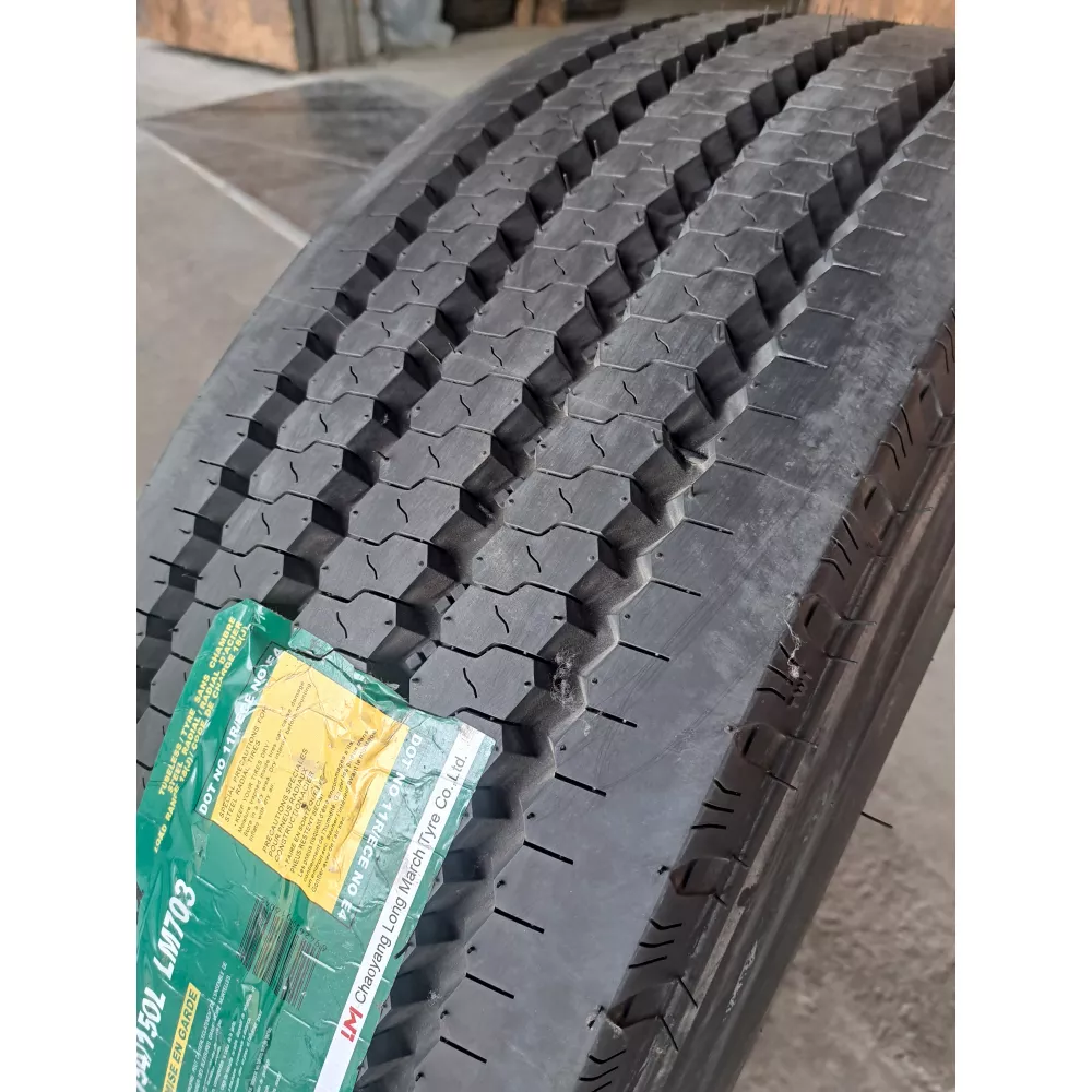 Грузовая шина 315/70 R22,5 Long March LM-703 18PR в Новомосковске